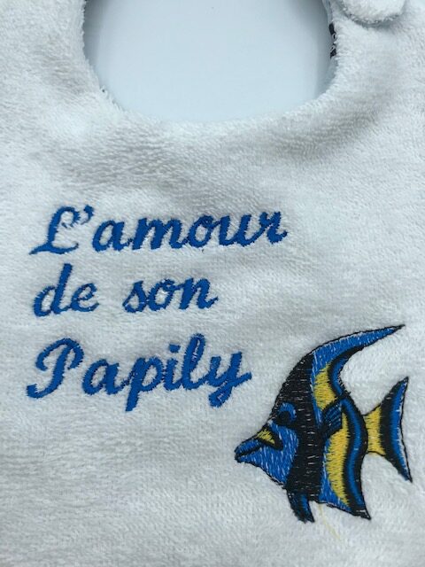 bavoir personnalisé - texte papily - coutirère perpignan - face